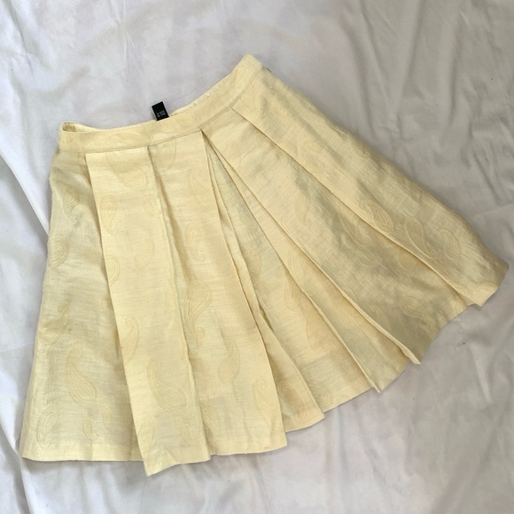 CLUB MONACO WHITE PAISLEY WOOL SKIRT Y2K - Picture 8 of 8